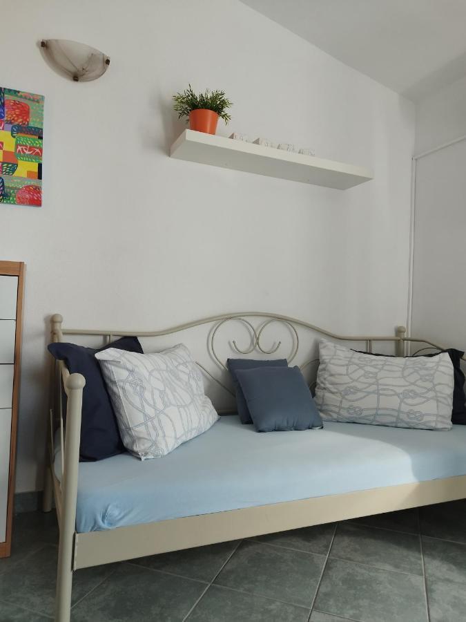 Apartments Davor Drage Exterior photo