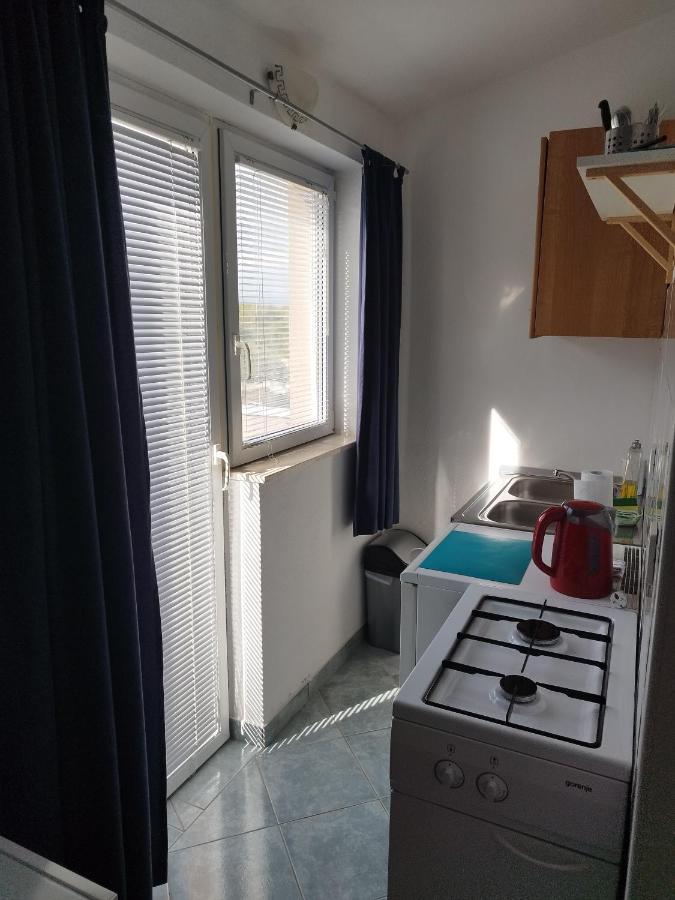 Apartments Davor Drage Exterior photo