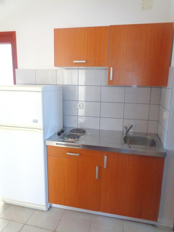 Apartments Davor Drage Exterior photo