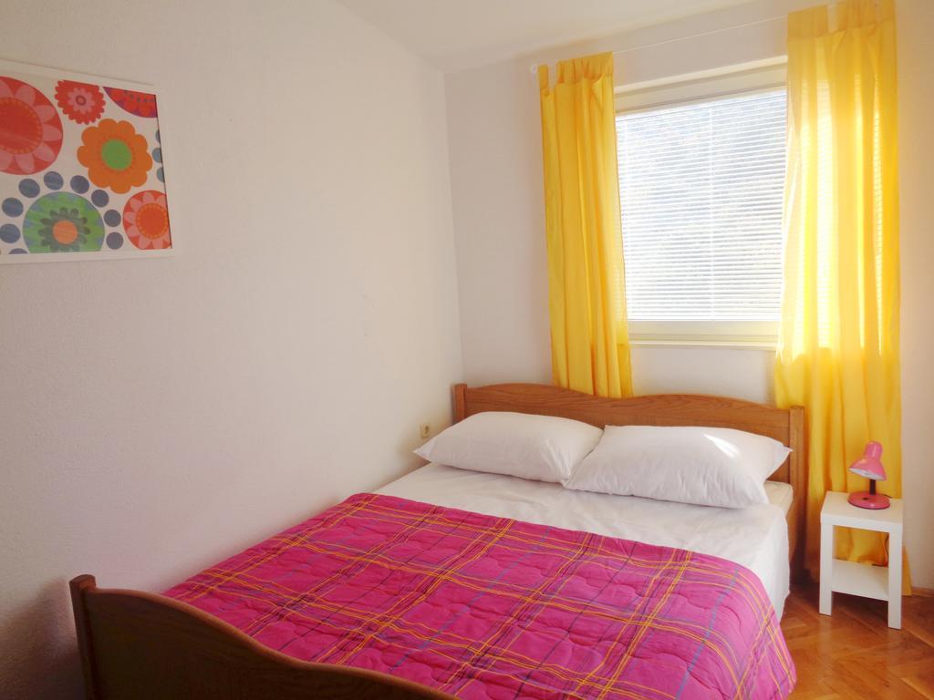 Apartments Davor Drage Exterior photo